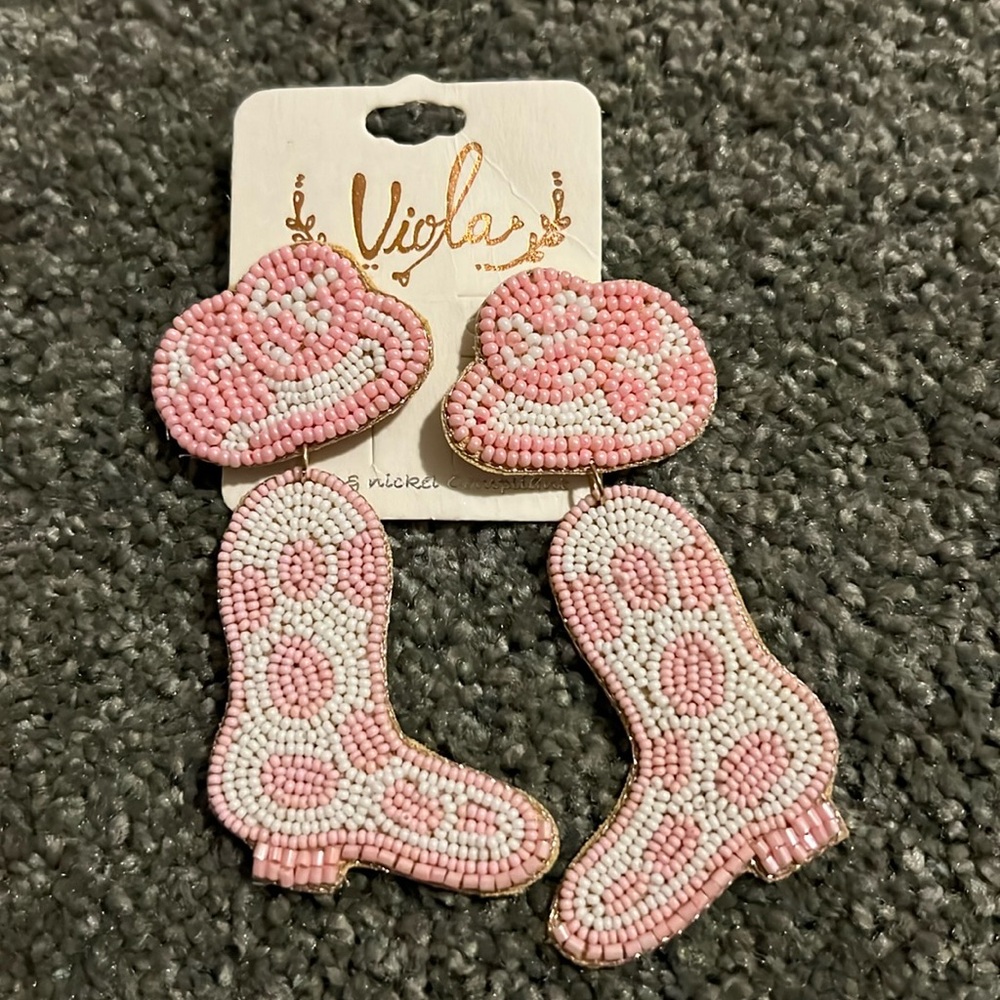 Boutique earrings